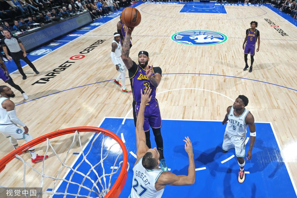 豪门般轰动 豪门般轰动